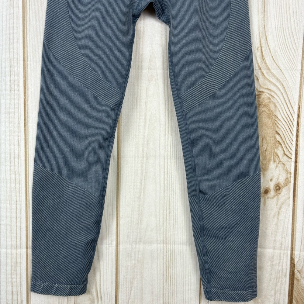Leggings Hi-Rise Ribbed Stretchy Active Wear Seamless Blue Size Small/Medium - Picture 5 of 11